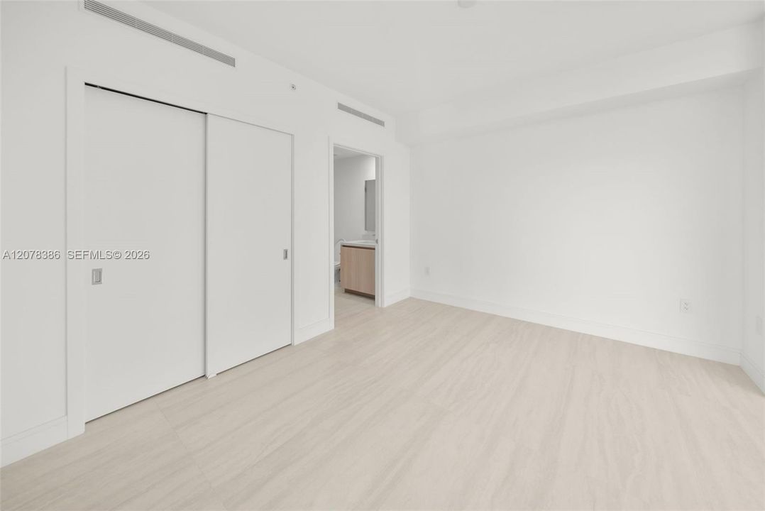 En Renta: $8,000 (2 camas, 3 baños, 1571 Pies cuadrados)