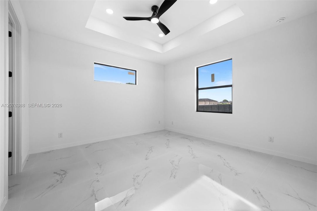 For Sale: $449,900 (3 beds, 2 baths, 1410 Square Feet)