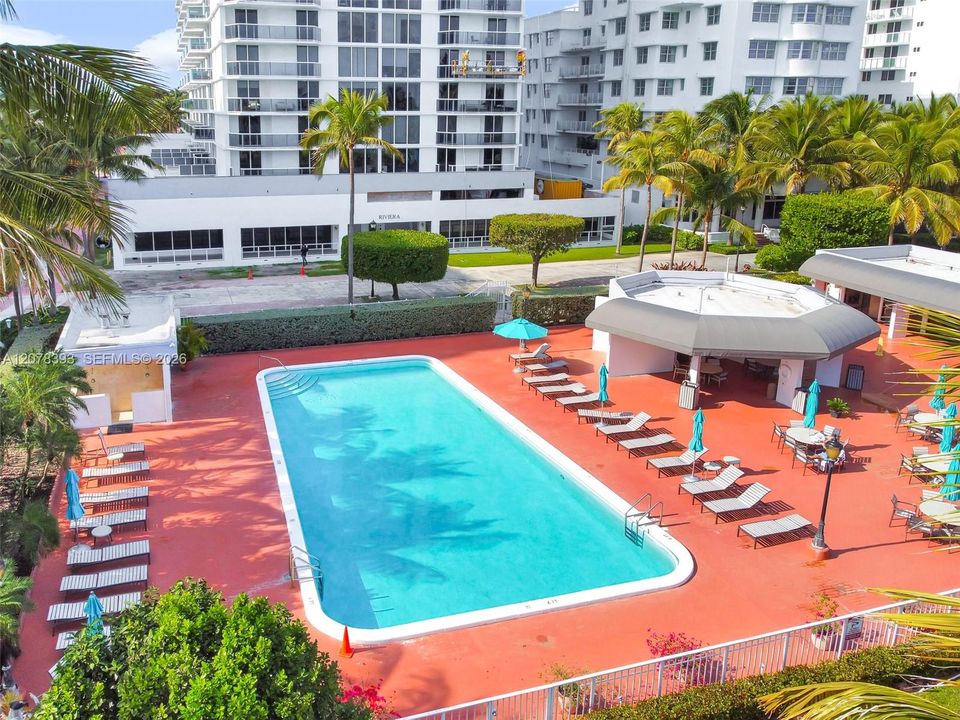 For Rent: $4,500 (2 beds, 2 baths, 1121 Square Feet)
