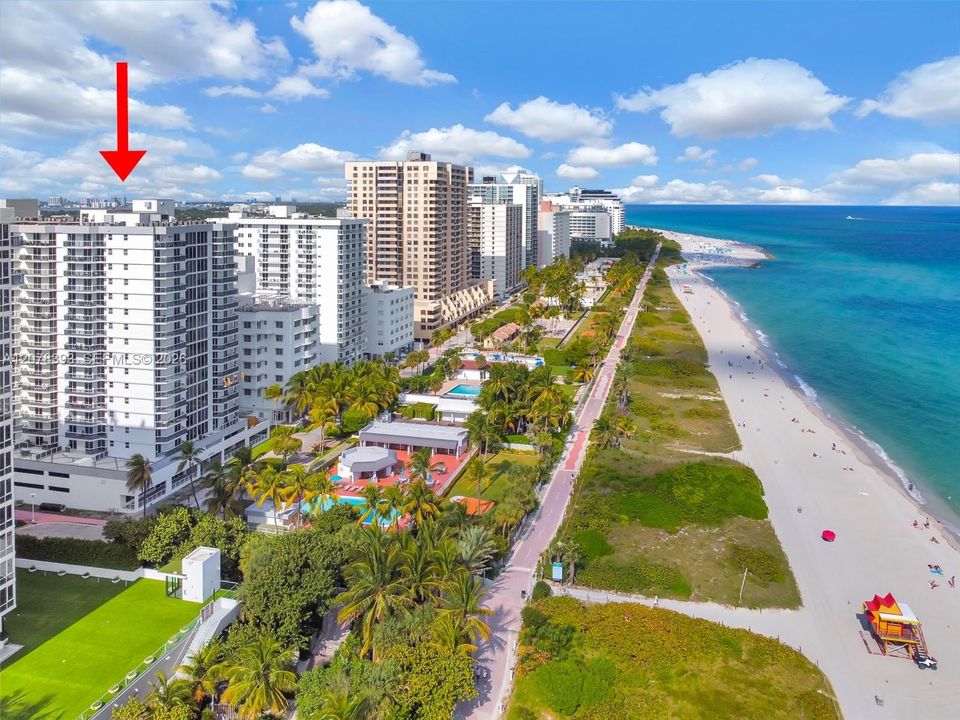 For Rent: $4,500 (2 beds, 2 baths, 1121 Square Feet)