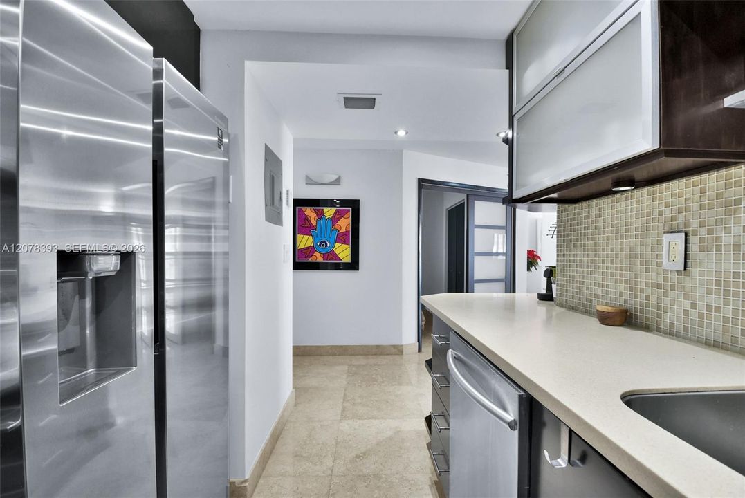 For Rent: $4,500 (2 beds, 2 baths, 1121 Square Feet)