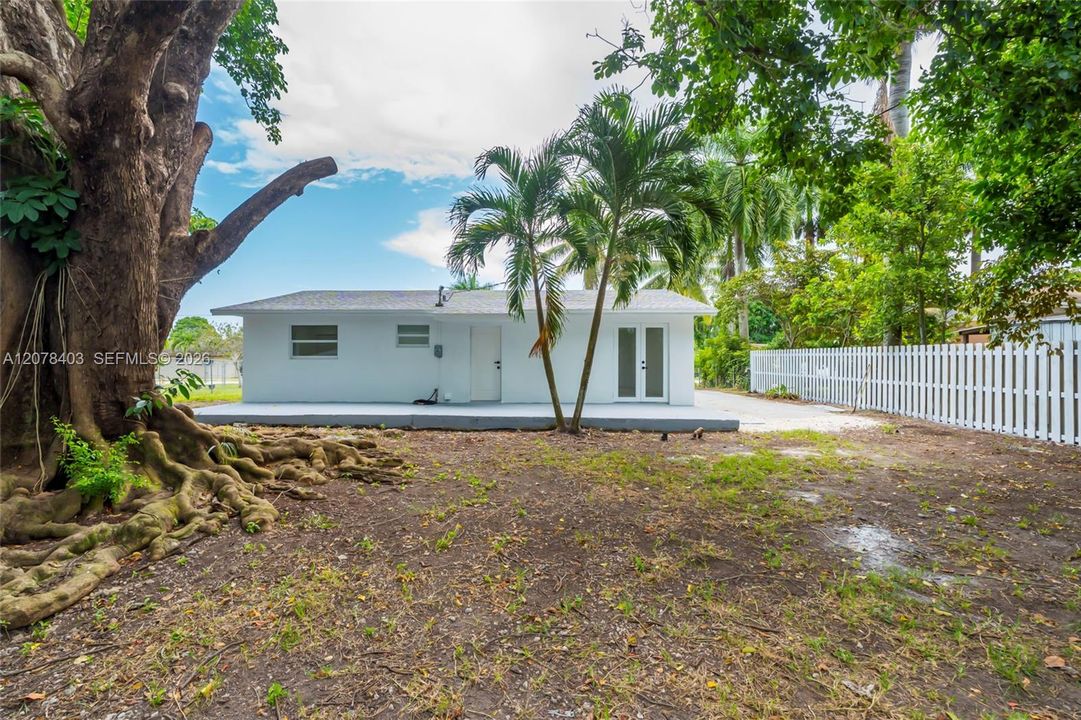 En Venta: $459,999 (3 camas, 2 baños, 1120 Pies cuadrados)