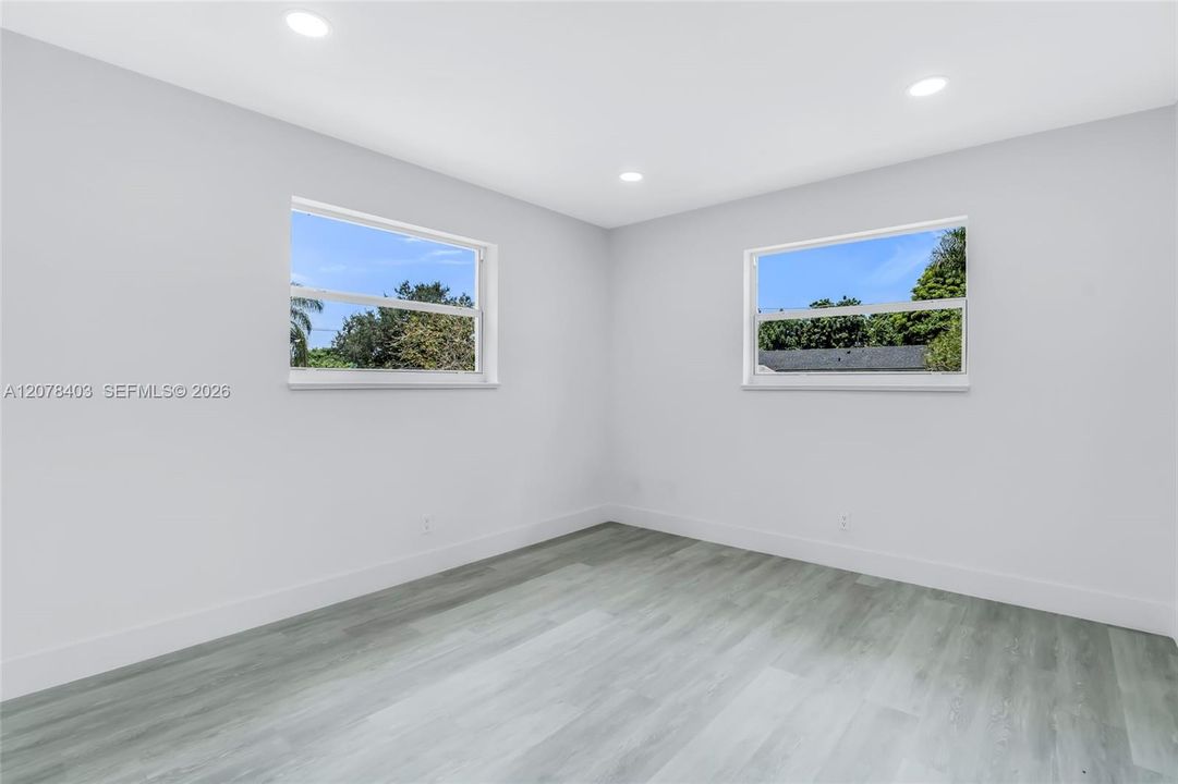 En Venta: $459,999 (3 camas, 2 baños, 1120 Pies cuadrados)