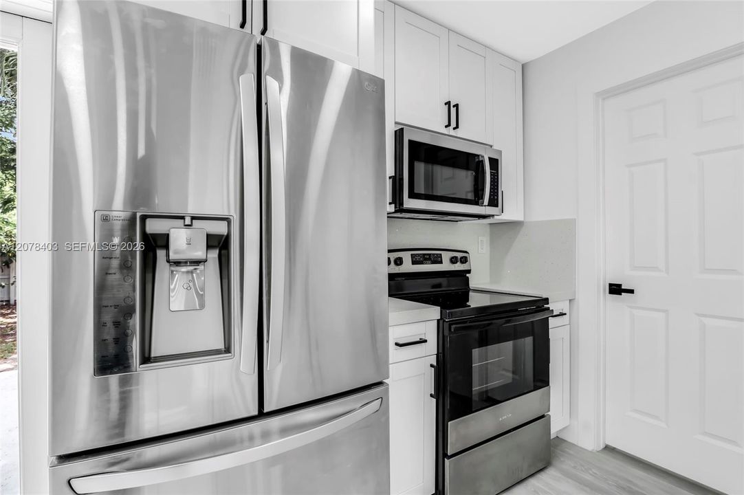 En Venta: $459,999 (3 camas, 2 baños, 1120 Pies cuadrados)