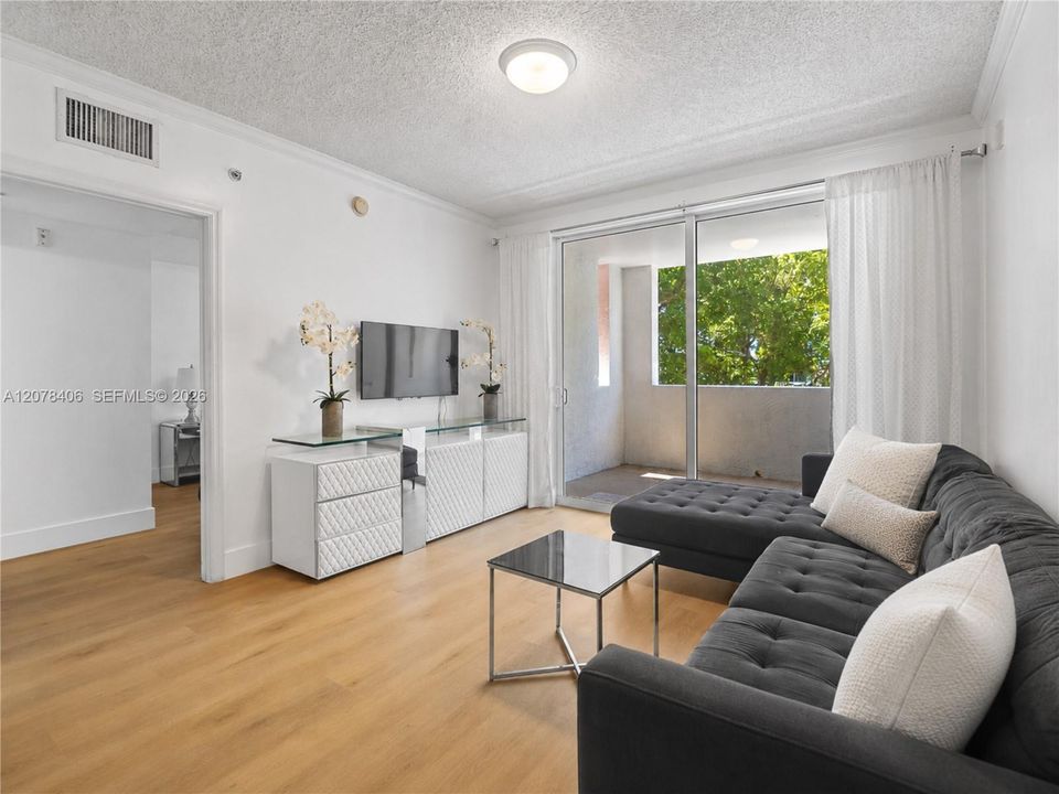 For Rent: $2,850 (2 beds, 2 baths, 1024 Square Feet)
