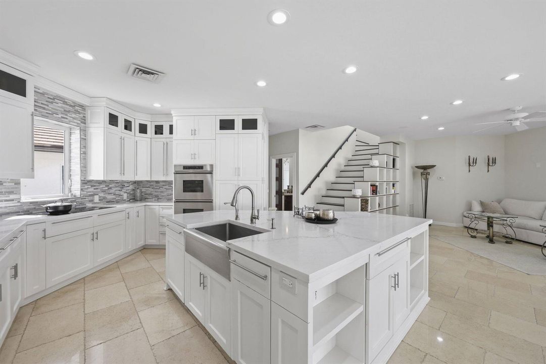 757 NW 100th Terrace - 63.jpg-SMALL