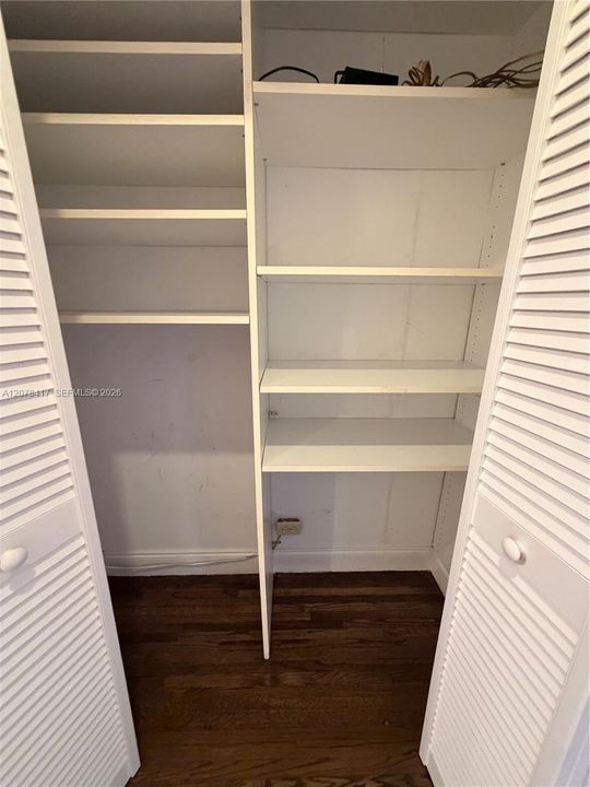 For Rent: $6,800 (3 beds, 2 baths, 1447 Square Feet)