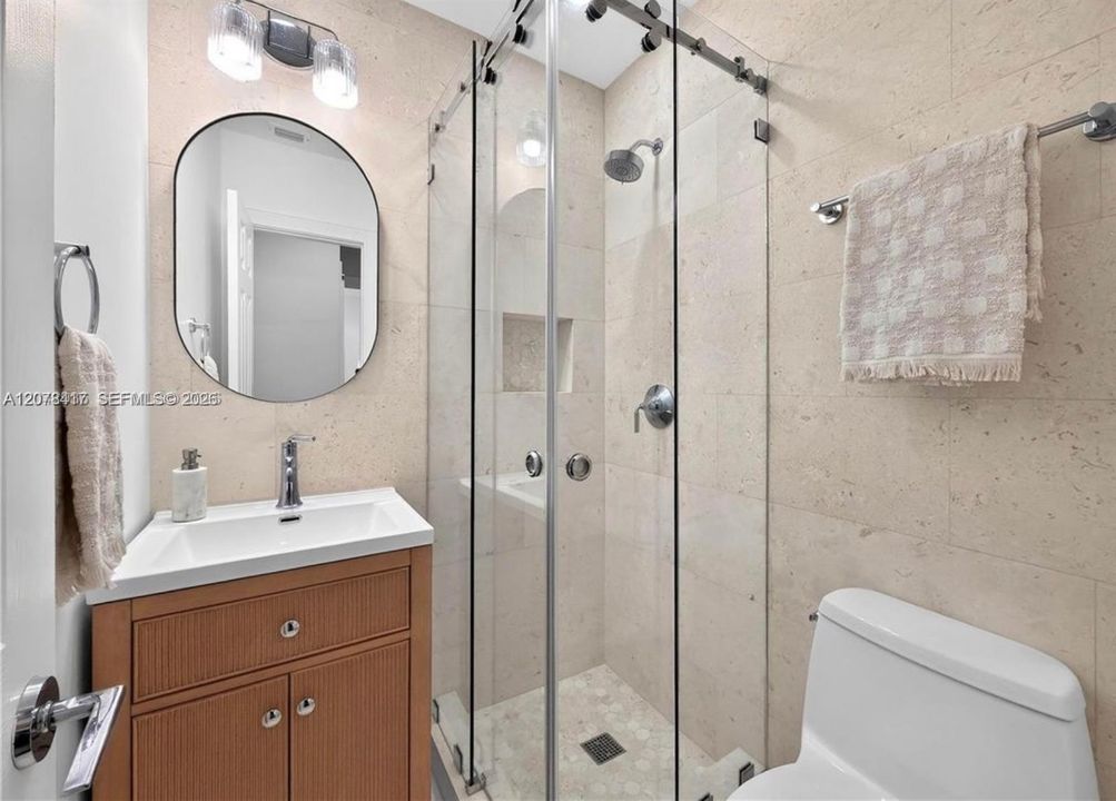 For Rent: $6,800 (3 beds, 2 baths, 1447 Square Feet)