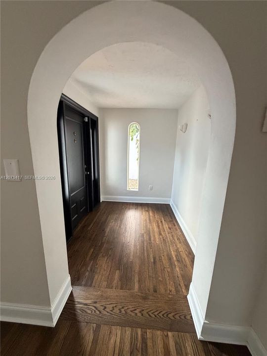 For Rent: $6,800 (3 beds, 2 baths, 1447 Square Feet)