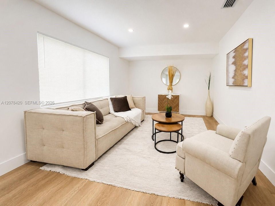For Sale: $424,900 (3 beds, 2 baths, 1617 Square Feet)