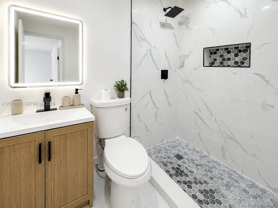 For Sale: $424,900 (3 beds, 2 baths, 1617 Square Feet)