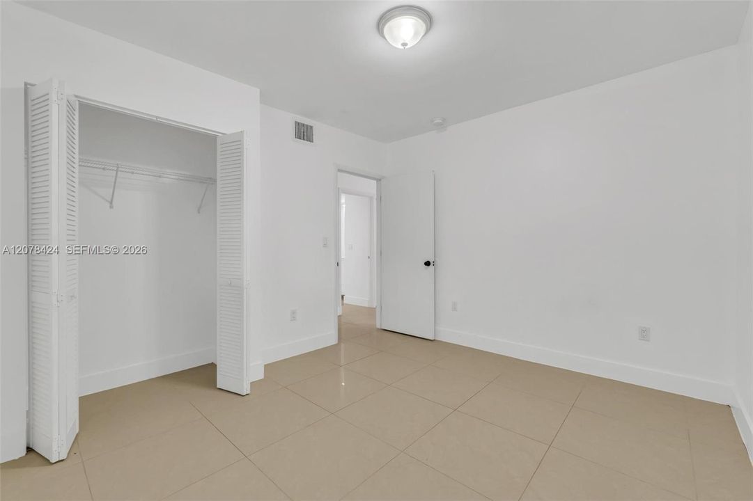 En Renta: $5,300 (6 camas, 3 baños, 1854 Pies cuadrados)