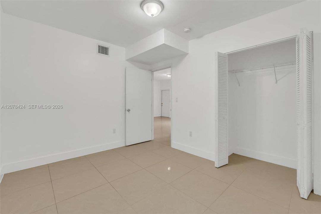 En Renta: $5,300 (6 camas, 3 baños, 1854 Pies cuadrados)