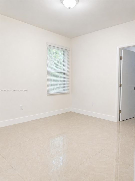 En Renta: $5,300 (6 camas, 3 baños, 1854 Pies cuadrados)