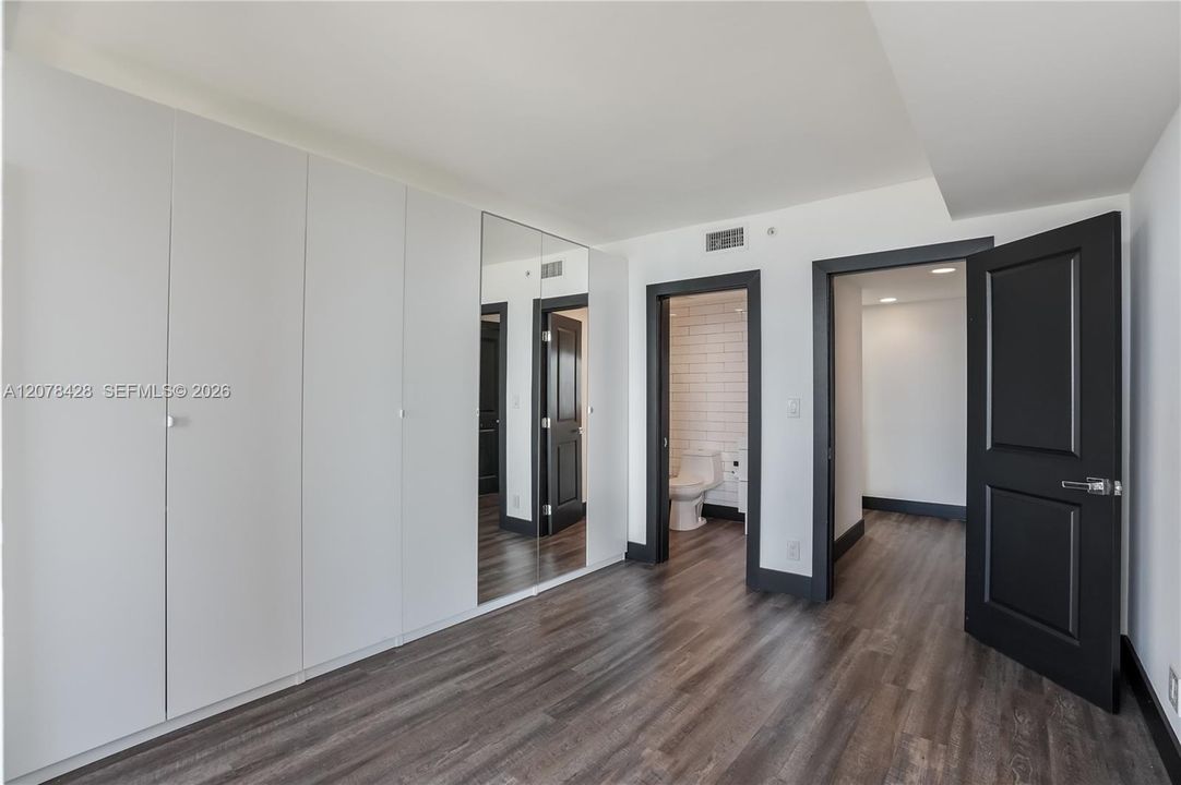 На продажу: $499,000 (2 спален, 2 ванн, 2215 Квадратных фут)