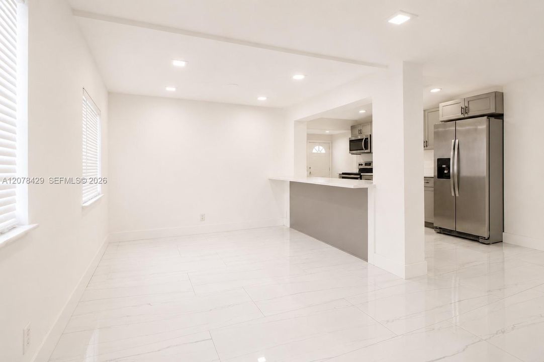 En Venta: $420,000 (3 camas, 2 baños, 1627 Pies cuadrados)