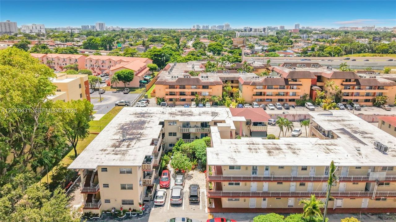 En Venta: $210,000 (2 camas, 1 baños, 794 Pies cuadrados)