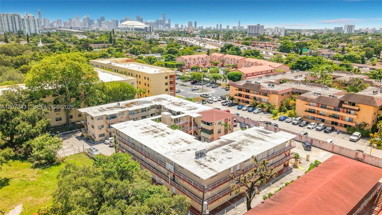 En Venta: $210,000 (2 camas, 1 baños, 794 Pies cuadrados)