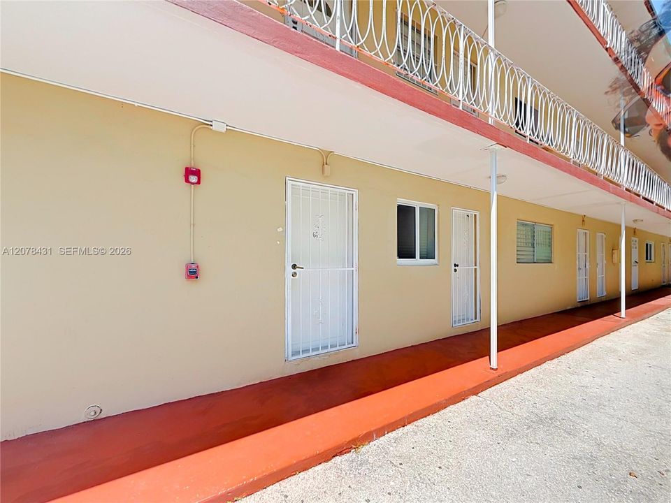 En Venta: $210,000 (2 camas, 1 baños, 794 Pies cuadrados)