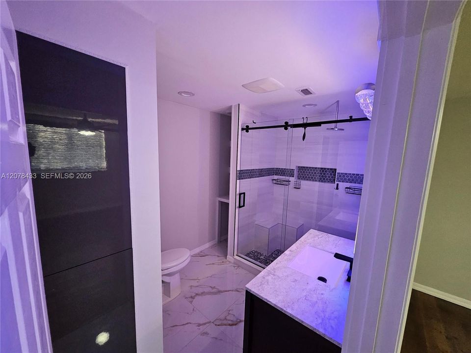 В аренду: $2,850 (3 спален, 2 ванн, 1700 Квадратных фут)
