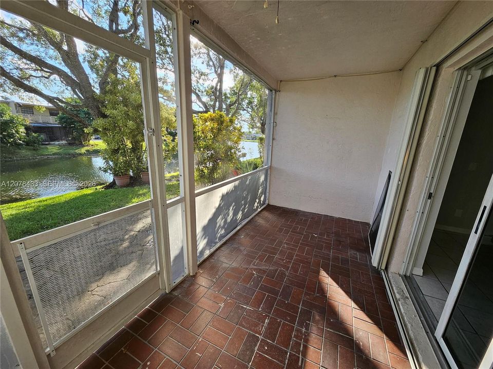 В аренду: $2,850 (3 спален, 2 ванн, 1700 Квадратных фут)