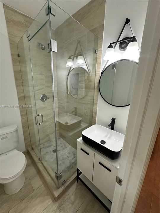 For Rent: $1,600 (1 beds, 1 baths, 400 Square Feet)