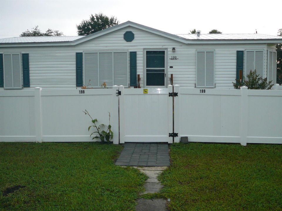 P1130826