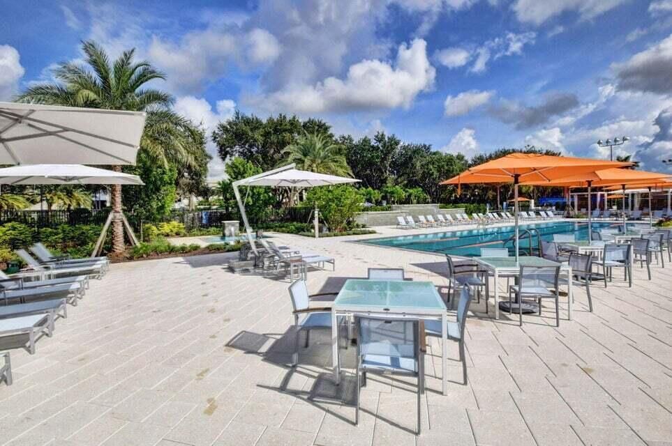 Boca Grove Community