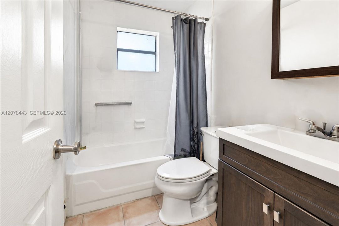 For Sale: $274,500 (2 beds, 2 baths, 1080 Square Feet)
