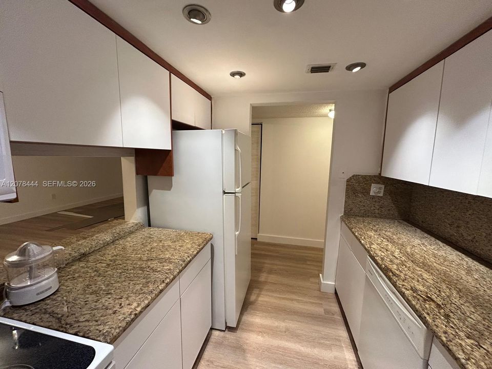 En Renta: $2,950 (2 camas, 2 baños, 880 Pies cuadrados)