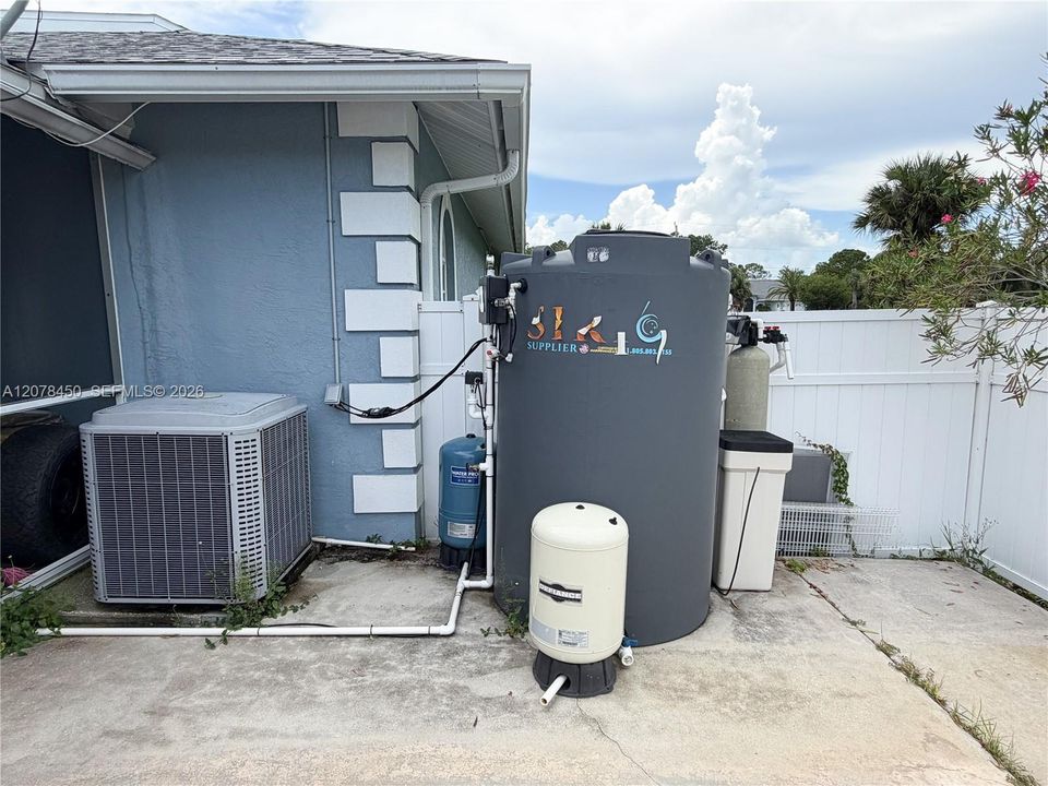 En Venta: $599,900 (4 camas, 4 baños, 0 Pies cuadrados)