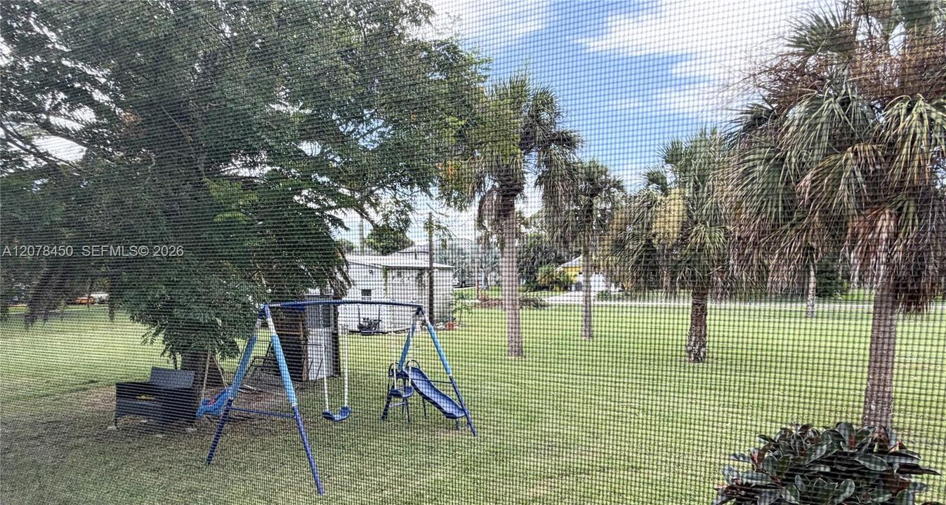 En Venta: $599,900 (4 camas, 4 baños, 0 Pies cuadrados)