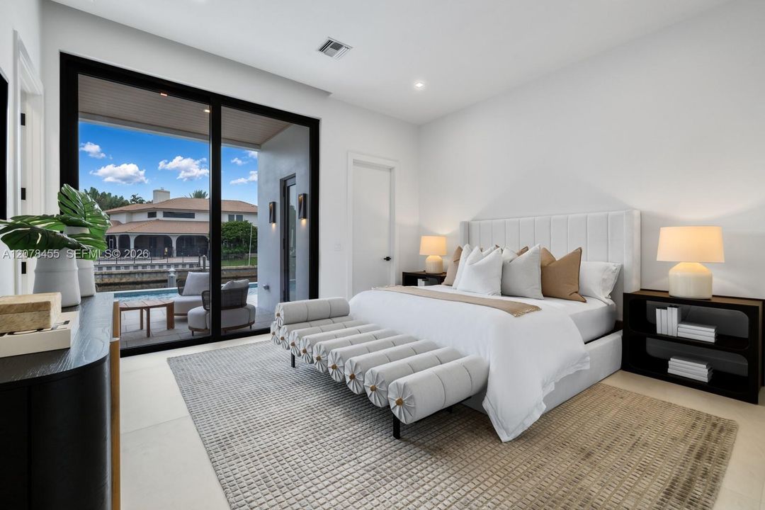 For Sale: $6,000,000 (6 beds, 5 baths, 4703 Square Feet)