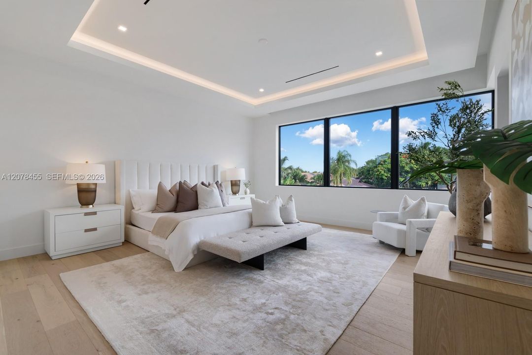For Sale: $6,000,000 (6 beds, 5 baths, 4703 Square Feet)