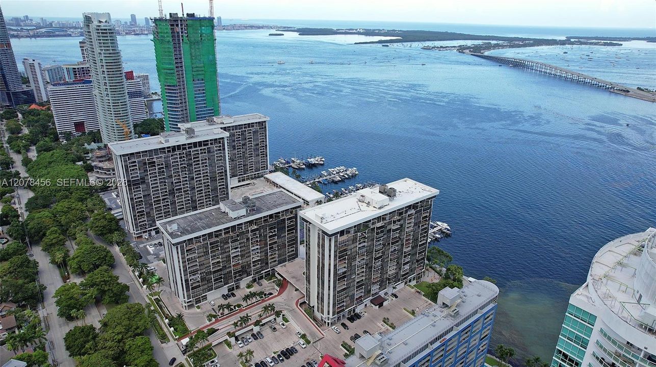 На продажу: $715,000 (2 спален, 2 ванн, 1567 Квадратных фут)