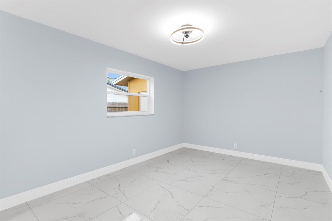 R6II5517