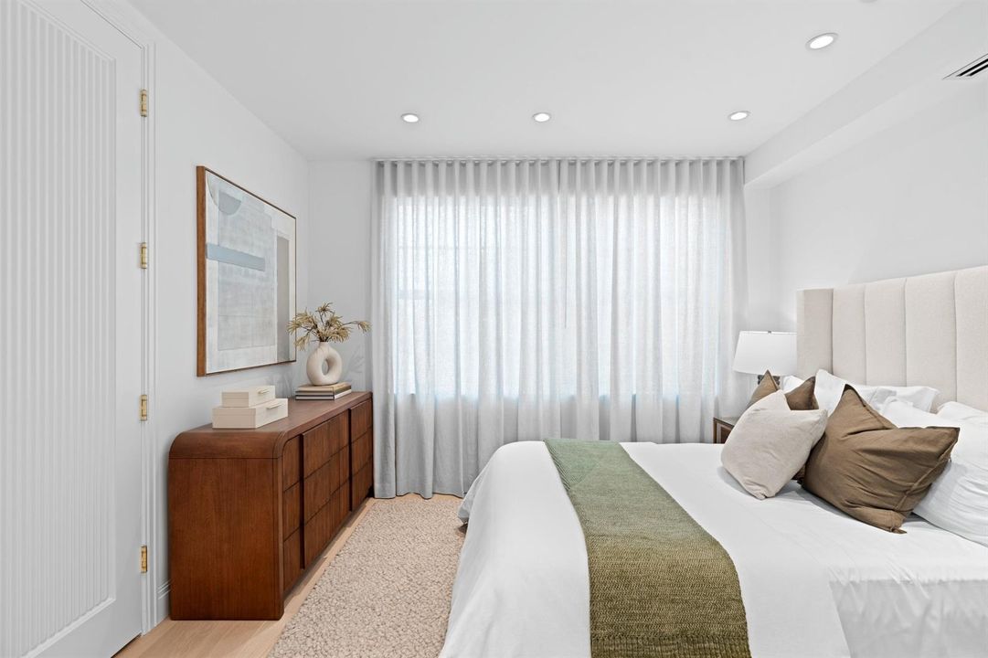 24 - Guest Bedroom 3