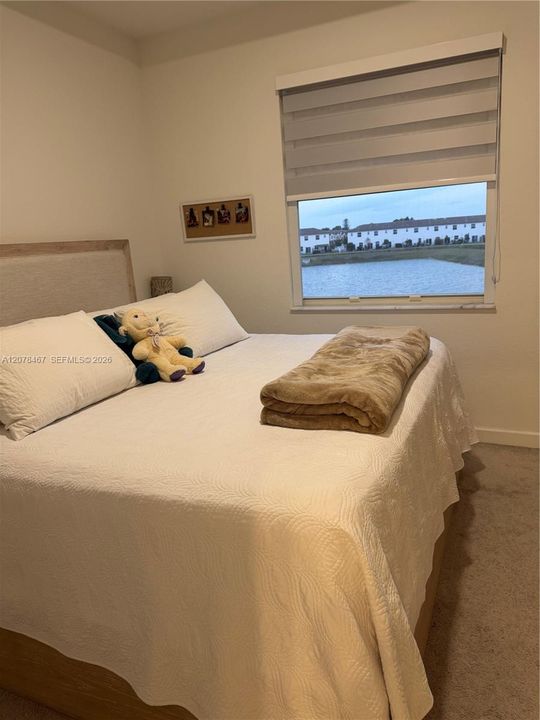 En Venta: $508,000 (3 camas, 3 baños, 1328 Pies cuadrados)