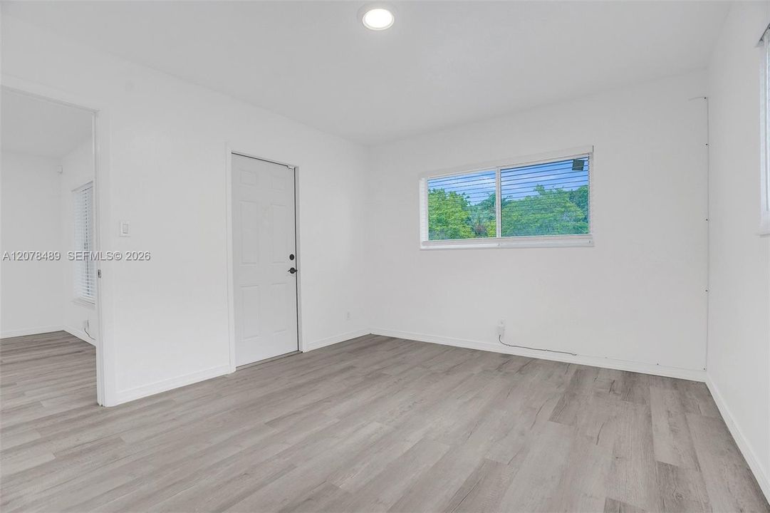 На продажу: $799,000 (0 спален, 0 ванн, 1876 Квадратных фут)