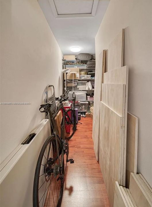 Storage Room(Large)