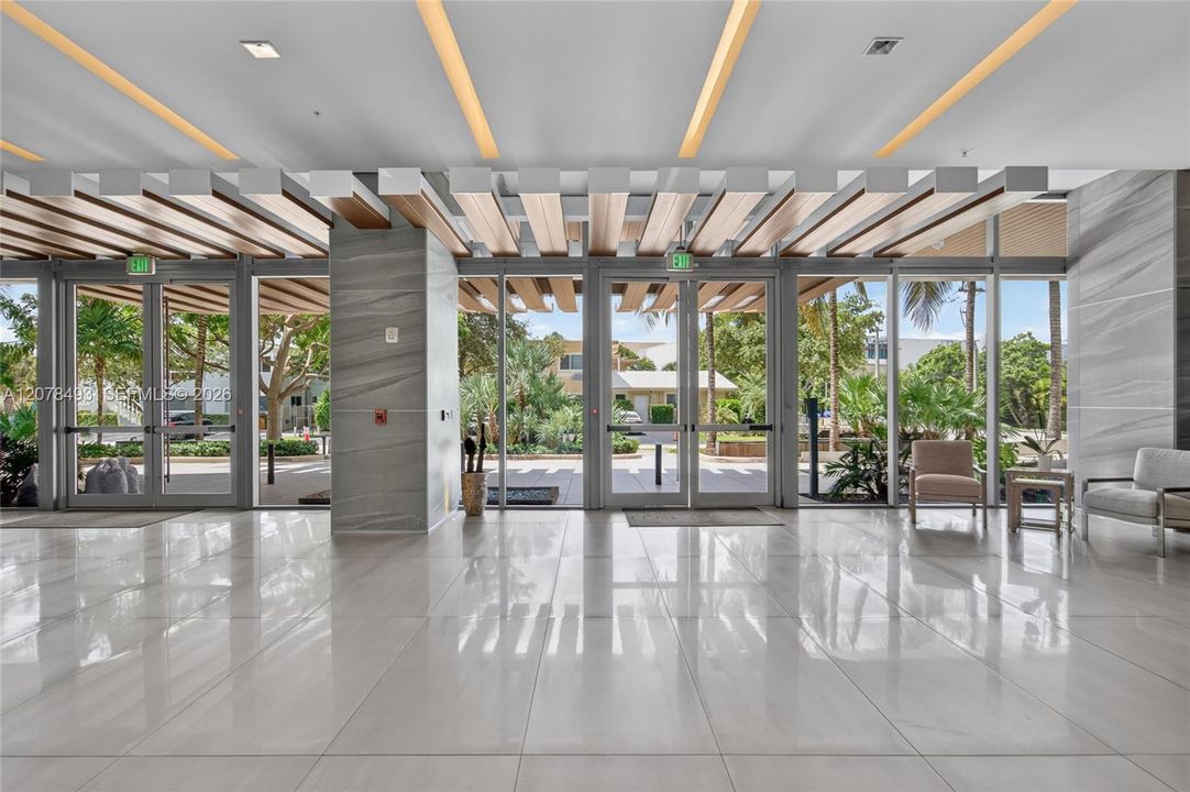 For Sale: $5,677,000 (3 beds, 3 baths, 4295 Square Feet)