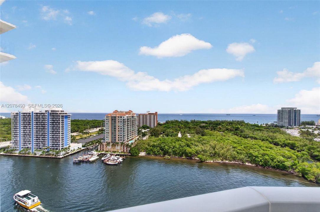 For Sale: $5,677,000 (3 beds, 3 baths, 4295 Square Feet)