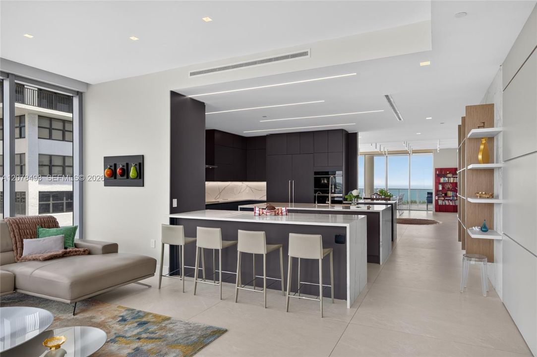 For Sale: $5,677,000 (3 beds, 3 baths, 4295 Square Feet)