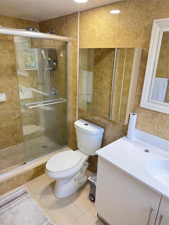For Rent: $3,200 (2 beds, 2 baths, 1186 Square Feet)