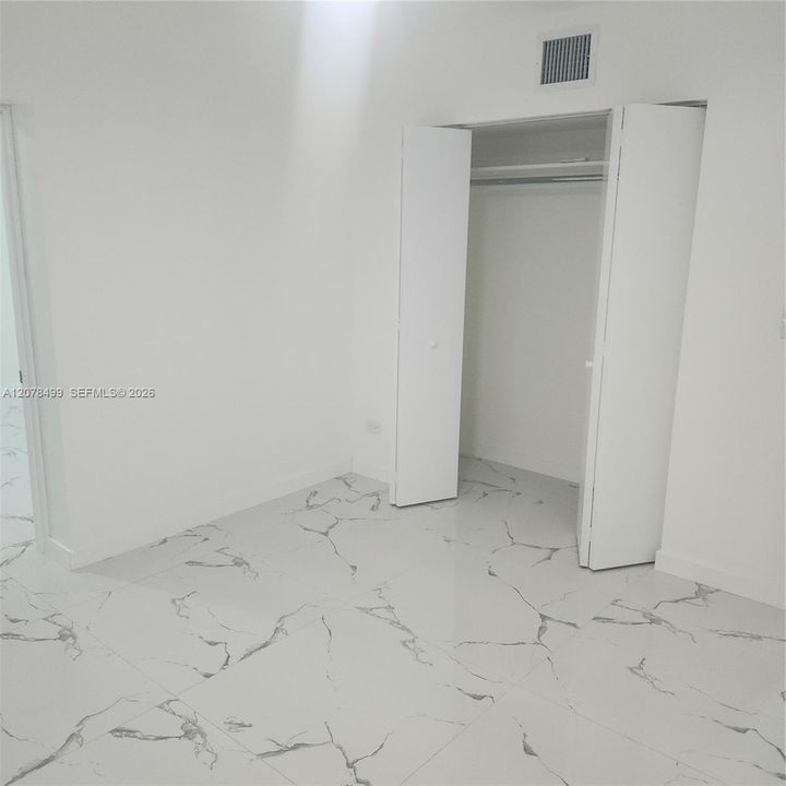 En Venta: $650,000 (3 camas, 1 baños, 1152 Pies cuadrados)