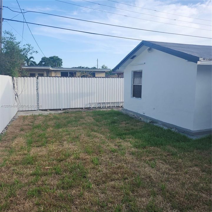 En Venta: $650,000 (3 camas, 1 baños, 1152 Pies cuadrados)