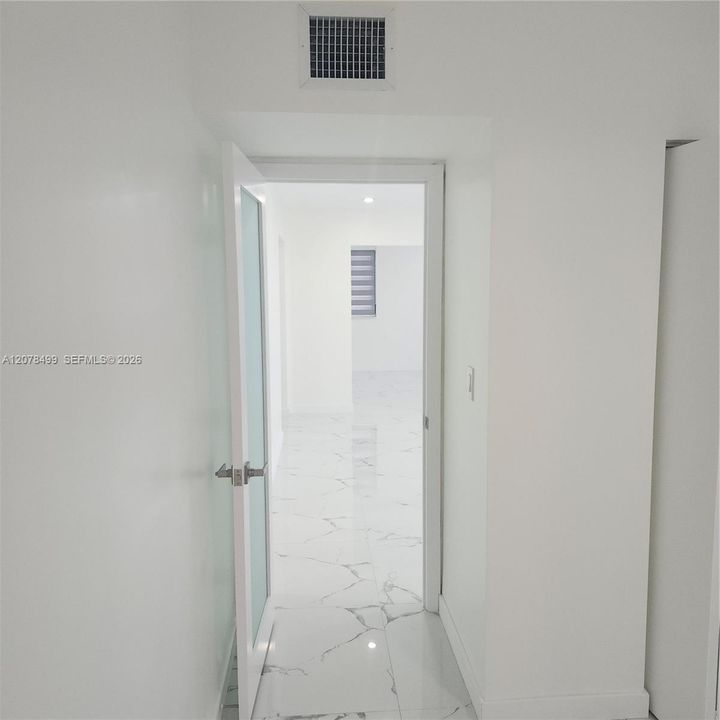 En Venta: $650,000 (3 camas, 1 baños, 1152 Pies cuadrados)