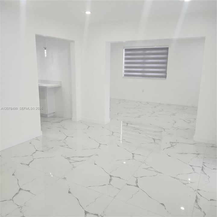 En Venta: $650,000 (3 camas, 1 baños, 1152 Pies cuadrados)
