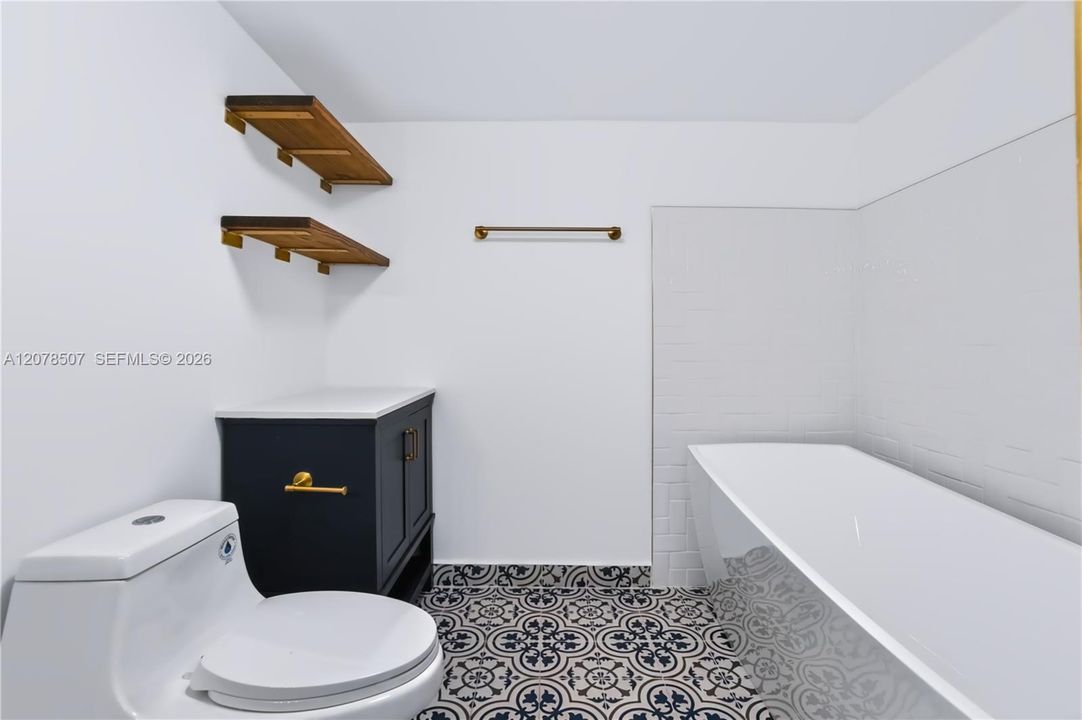 En Venta: $725,000 (1 camas, 1 baños, 1412 Pies cuadrados)