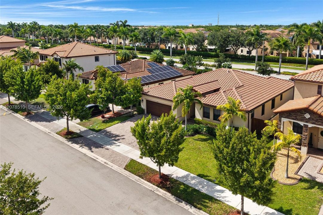 For Sale: $605,000 (4 beds, 3 baths, 2228 Square Feet)